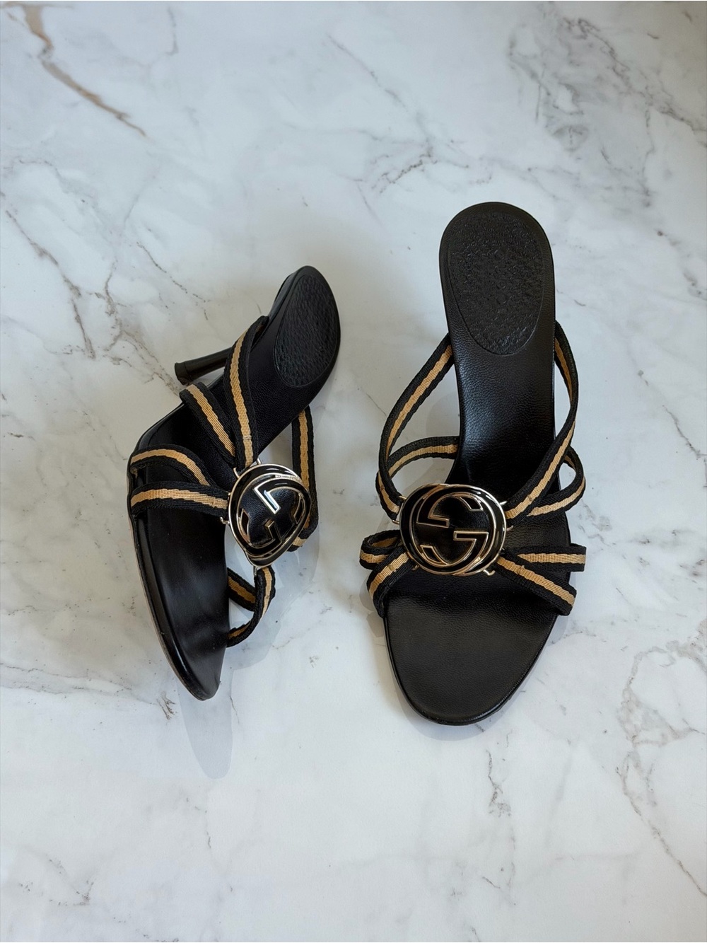 Authentic Vintage Gucci Tom Ford Large Interlocking GG Logo Black Gold Mules